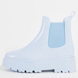 ASOS DESIGN Gadget chunky chelsea wellies in pastel blue